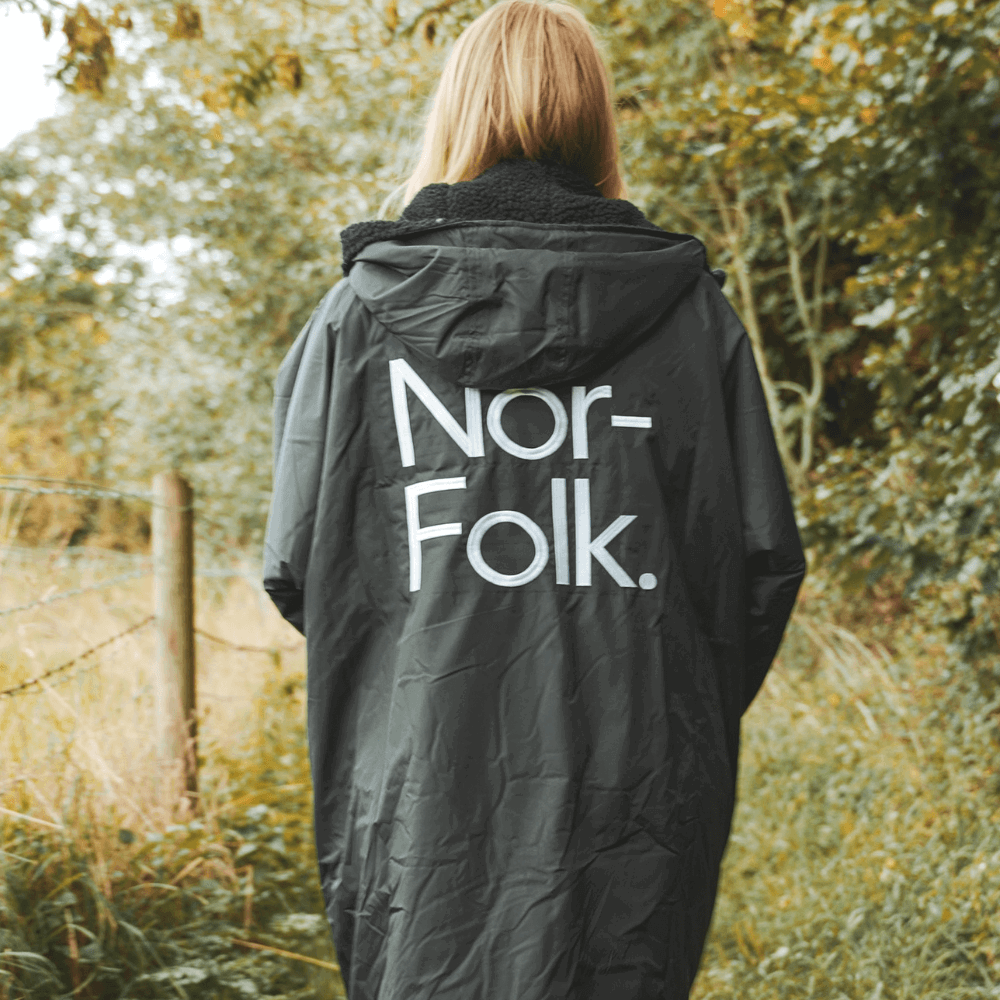 Nor-Folk. Changing Robe